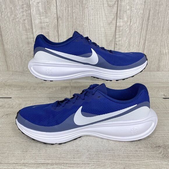 Men\'s Nike Revolution 8 Size 12 Deep Royal Blue Indigo White Shoes HJ9198-401